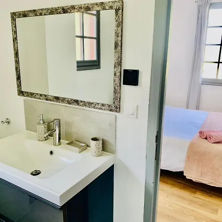 Les Grands Bois Nocleg ze śniadaniem Badefols-sur-Dordogne