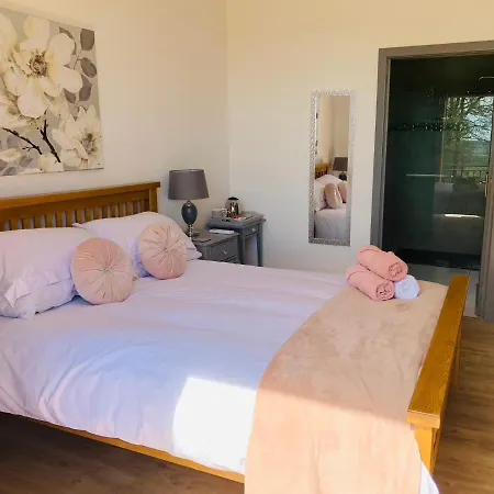 Les Grands Bois Nocleg ze śniadaniem Badefols-sur-Dordogne