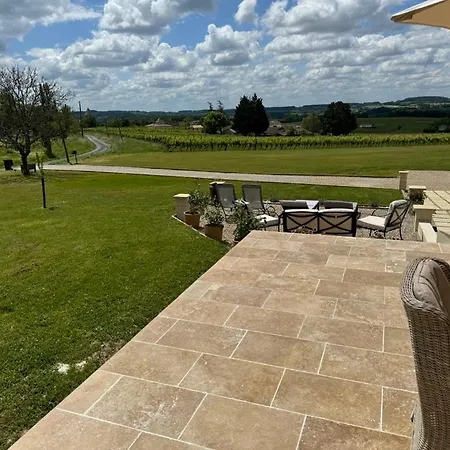 Les Grands Bois Nocleg ze śniadaniem 3*