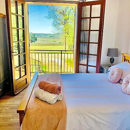 Les Grands Bois Bed & Breakfast Pomport