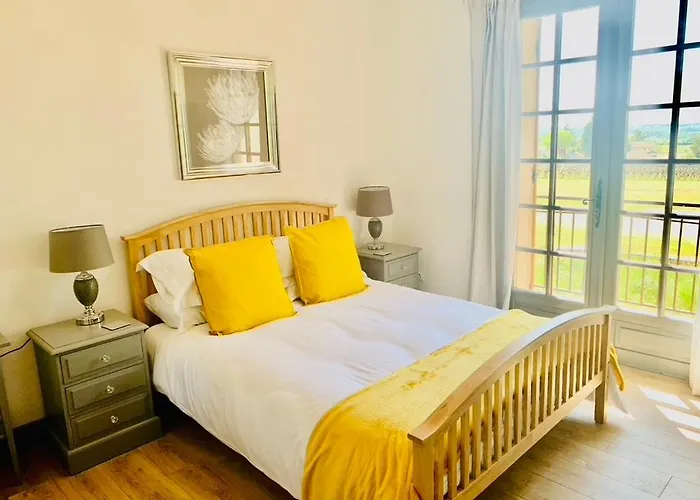 Les Grands Bois 3* Badefols-sur-Dordogne