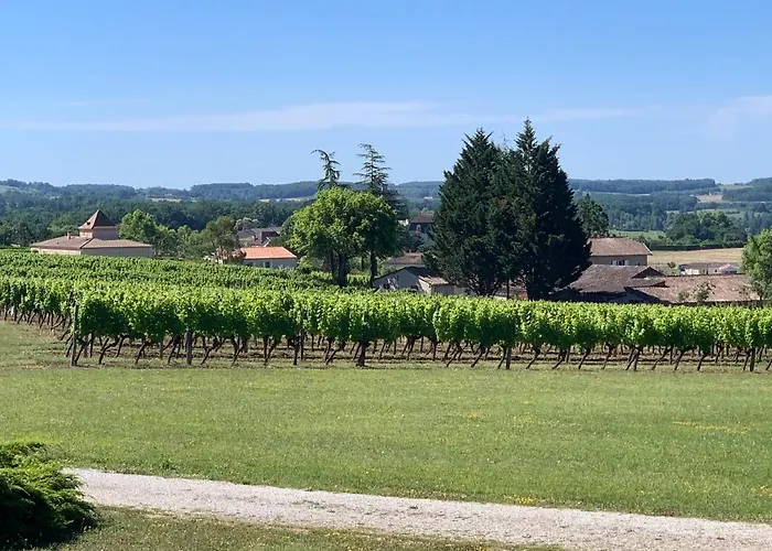 Les Grands Bois 3* Badefols-sur-Dordogne