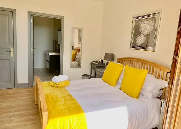 Oda ve Kahvaltı Les Grands Bois